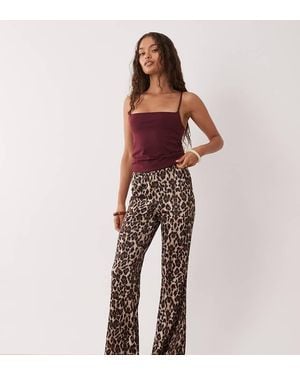 Only Petite Ribbed Flare Trousers - White