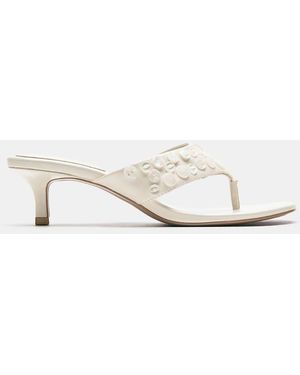 Pull&Bear Sandalen Met Hak En Knoopdetail - Naturel
