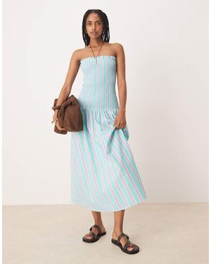 ASOS Maxi Jurk Met Gesmokt Lijfje En Verlaagde Taille - Blauw