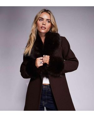 Forever New Abrigo Corto Chocolate Con Solapas De Piel Sintética Y Puños Extraíbles De - Negro