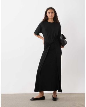 ASOS T-Shirtjurk Met Knoopdetail - Zwart