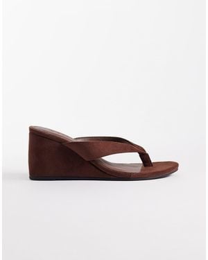 SEQWL Ines Thong Wedge Sandal - Brown