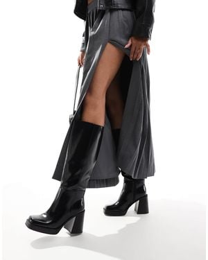 Stradivarius Square Toe Heeled Boot - Black