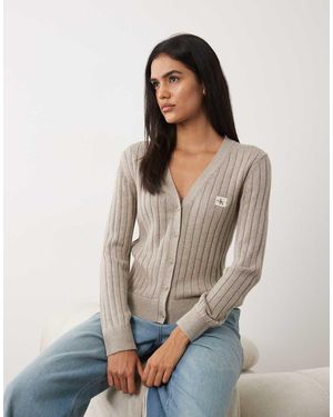 Calvin Klein Cárdigan De Canalé Con Cuello De Pico Y Etiqueta Tejida En Color Oatmeal-Neutro - Multicolor