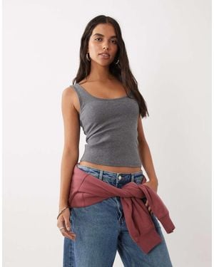 Abercrombie & Fitch Top De Tirantes Sin Sujetador Con Cuello Ancho En - Rojo