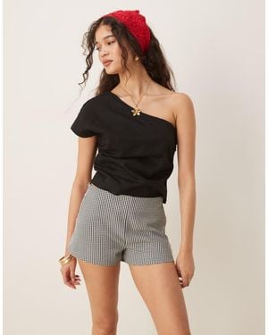 Abercrombie & Fitch Mid Rise Tailored Shorts - Black
