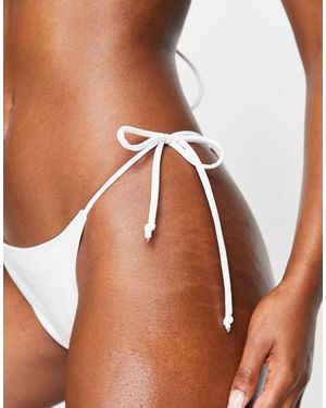 Brave Soul Slip Bikini Con Laccetti Laterali - Bianco