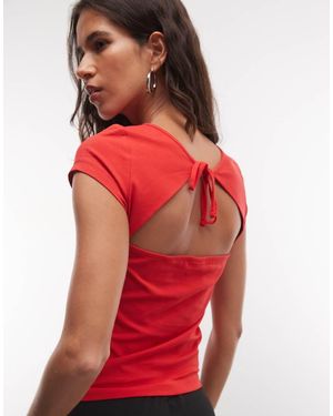 Noisy May T-Shirt Met Open Achterkant - Rood