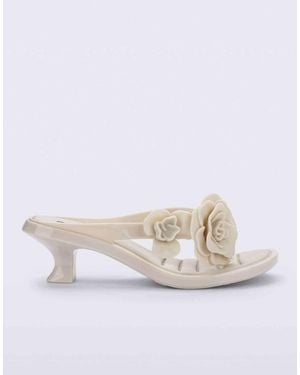Melissa Thong Kitten Heel Petals - White