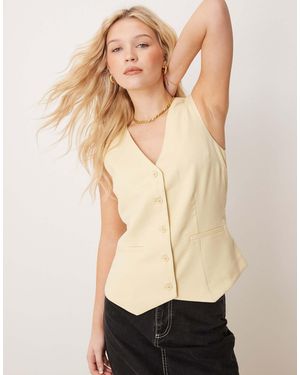 Abercrombie & Fitch Low Neckline Waistcoat - Natural