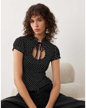 Miss Selfridge Cap Sleeve Keyhole Top - Black