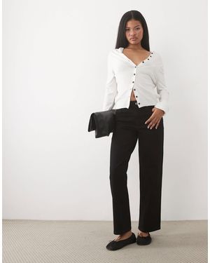 Miss Selfridge Mid Rise Straight Leg Jeans - White