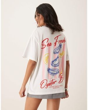 ASOS Oversized Oyster Bar Graphic - White