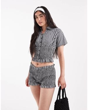 Daisy Street Mini Shorts - Black