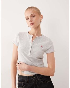 Abercrombie & Fitch Icon Logo Ribbed Henley T-shirt - Grey