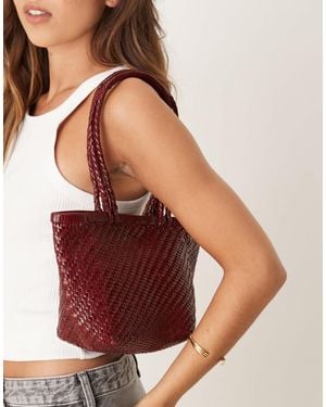 Mango Sac à main en cuir tressé - cerise - Rouge