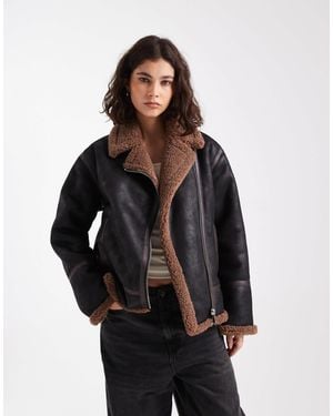 French Connection – gefütterte bikerjacke aus wildlederimitat - Schwarz