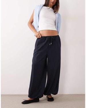 ASOS Volume Co-Ord Jogger Met Krijtstreep - Blauw