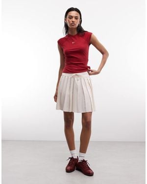 Nike Minigonna A Pieghe Color Crema - Rosso