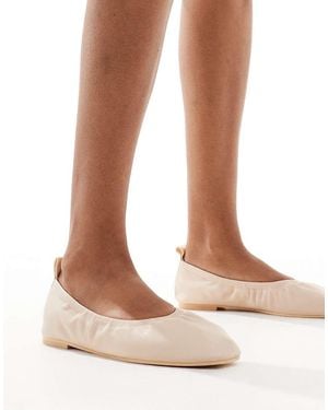 Truffle Collection Ruched Ballet Flats - White