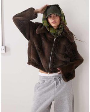 Monki Faux Fur Jacket - Brown