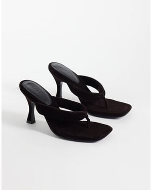 ASOS Huddle Padded Toe Thong Heeled Sandals - Brown