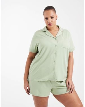 Loungeable Curve Super Soft Jersey Short Sleeve Shirt & Shorts Set - Green