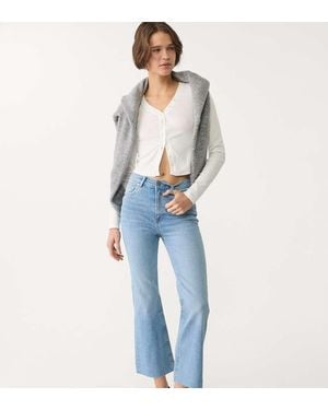 Stradivarius Petite D78 Cropped Flared Jeans - Blue
