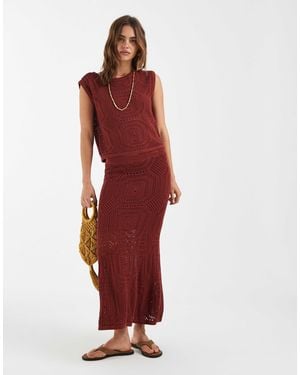 Aware Mid Rise Patterened Crochet Midi Skirt Co-ord - Red