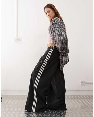 adidas Originals Adicolor Wide Leg Track Trousers - White