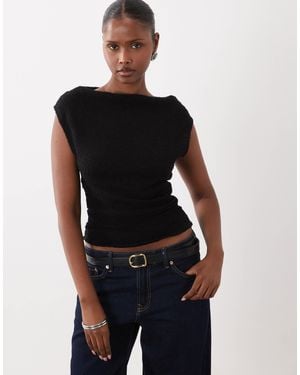 Gina Tricot Asymmetrisches top mit schulterfreiem ausschnitt - Schwarz