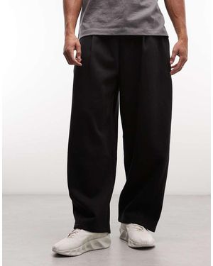 Weekday Joggers Negros Plisados De Pernera Barrel Ancha De