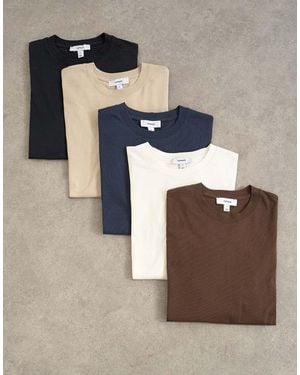 TOPMAN Pack De 5 Camisetas De Corte Clásico En Azul Marino, Crudo, Marrón, Piedra Y Negro - Blanco
