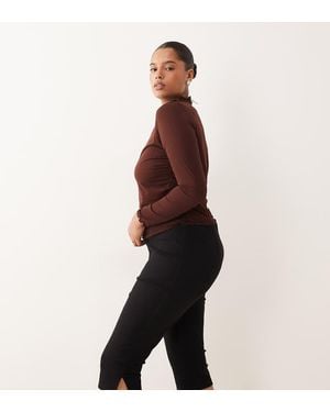 ASOS Asos Design Curve Premium Ponte Capri Pant - Black