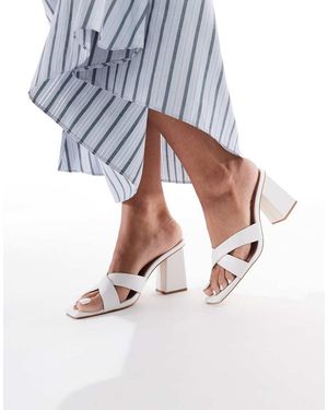 London Rebel Crossover Detail Mule With High Heel - White