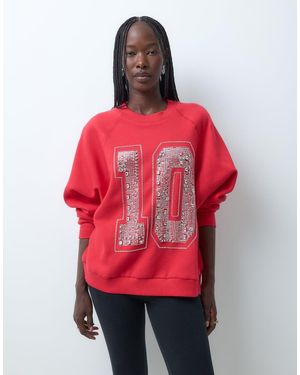 ASOS Oversized Sweatshirt Met Raglanmouwen En Varsitynummer Met Siersteentjes - Rood