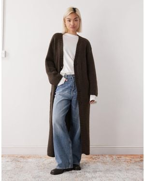 Monki – dicke maxi-strickjacke - Braun