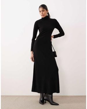 Mango Vestido Largo De Manga Larga Con Cuello Alto Y Detalle De Herraje De - Negro