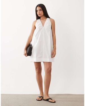 ARKET Vestito Midi Voluminoso Senza Maniche - Bianco