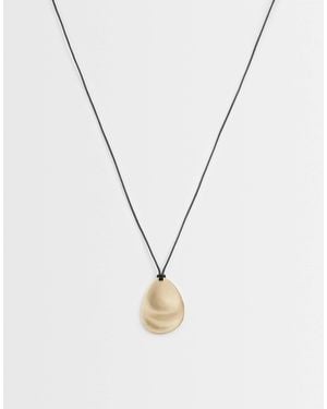 ASOS Corded Necklace With Small Molten Pendant - Metallic