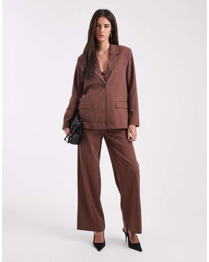 Object Pantaloni Sartoriali Color Cioccolato Gessato A Fondo Ampio - Rosso