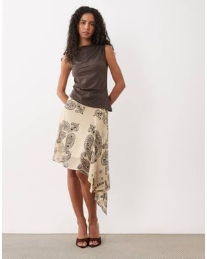 ASOS Midirock aus satin mit paisley-print und schlitz, kombiteil - Natur