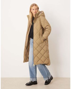 Barbour Kirkton Long Quilted Puffer Jacket - Natural