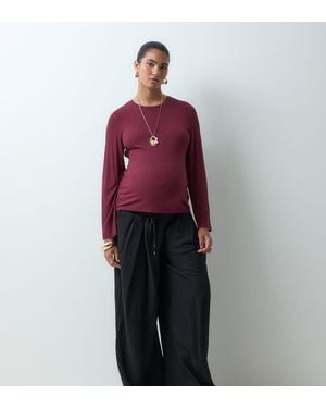 ASOS Asos Design Maternity Broek Met Wijde Pijpen En Structuur Met Strikceintuur - Rood