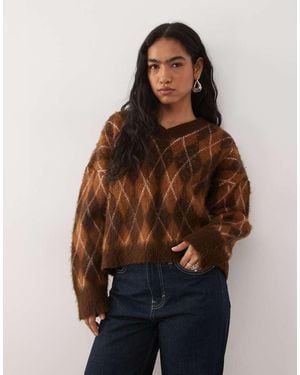 Reclaimed Vintage V-neck Jumper - Brown