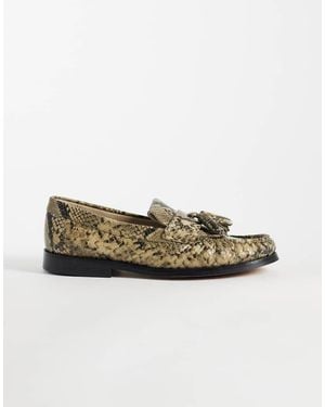 Tommy Hilfiger Premium Snake Tassel Loafer - Natural