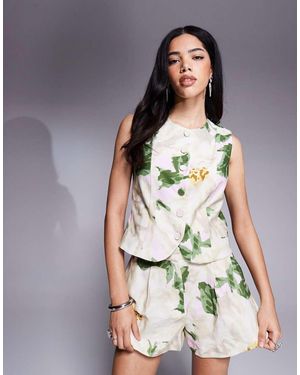 River Island High Neck Floral Waistcoat Co-ord - White