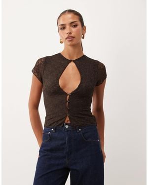 Lioness Keyhole Cap Sleeve Lace Top - Blue