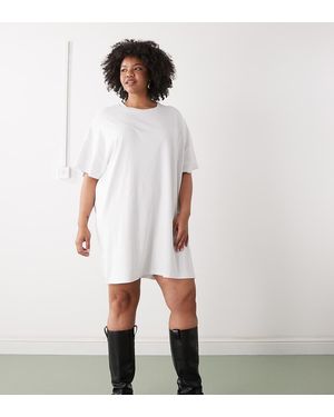 Noisy May Boxy T-shirt Dress - White