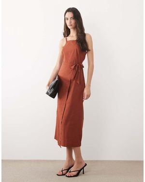 Nobody's Child Kourtney Linen Blend Wrap Front Cami Midi Dress - White